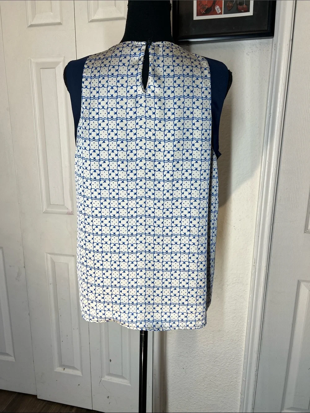Outback Red Blue and White Sleeveless Printed Blouse